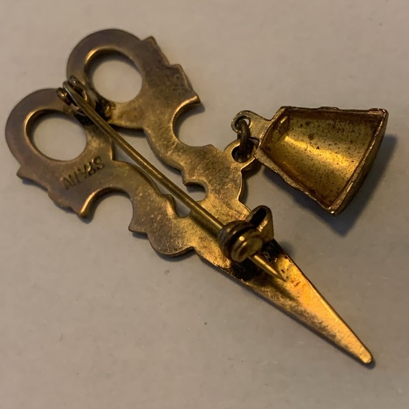 Vintage Thimble & Scissors Pin Brooch Sewing Seamstress - Picture 7 of 7